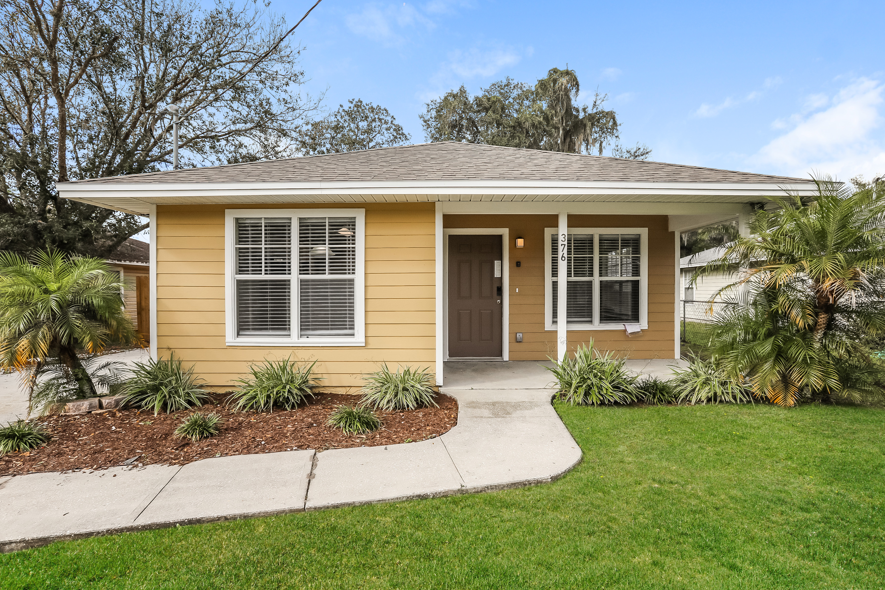 376 Chinaberry Ave Oviedo, FL 32765